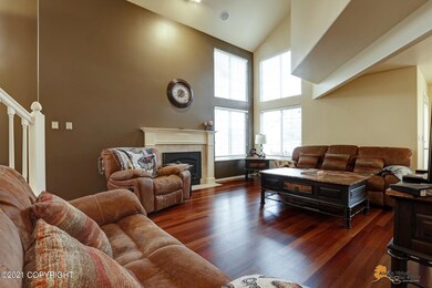 Livingroom Fireplace