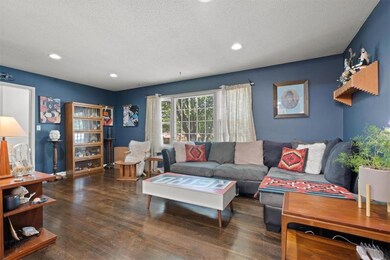 5241 Lucille Ln, Shawnee, KS 66203 - photo 4