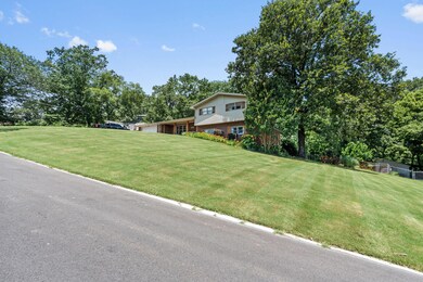 4-web-or-mls-4522 cloverdale loop-tori r