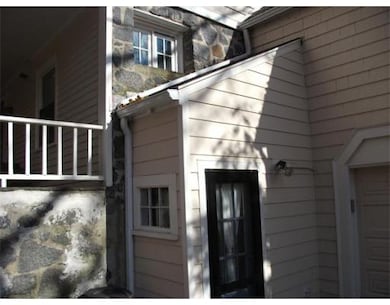 49 Blake Rd unit B, Brookline, MA 02445 - photo 2