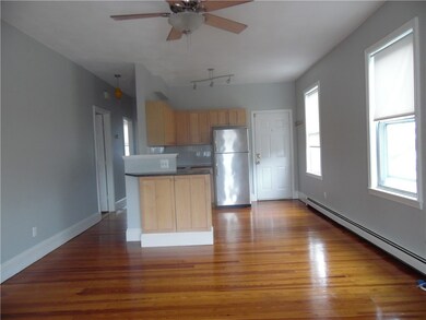 73 Evergreen St unit 2, Providence, RI 02906 - photo 5