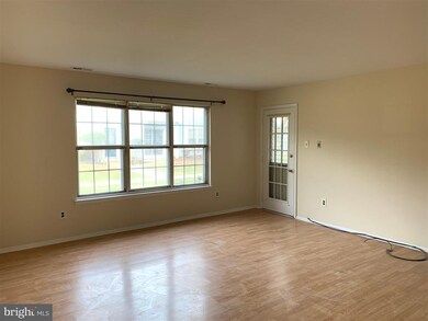 649 Yorkshire Ct, Sewell, NJ 08080 - photo 3