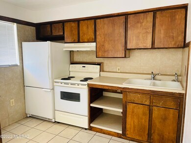 3836 N Park Ave, Tucson, AZ 85719 - photo 3