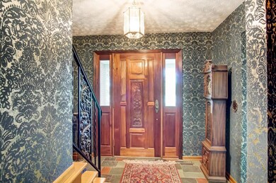 4060 Clime Rd, Columbus, OH 43228 - photo 5