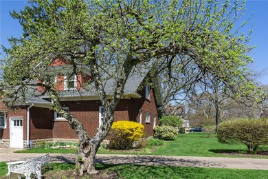 2716 Lafayette Rd, Erie, PA 16506 - photo 2