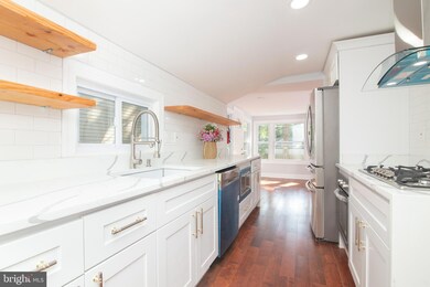 5 Queen St, Paulsboro, NJ 08066 - photo 6