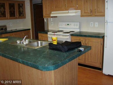 1501 Flanders Ln, Harwood, MD 20776 - photo 4