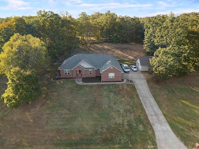 101 W Lake Cove, Beebe, AR 72012 - photo 2