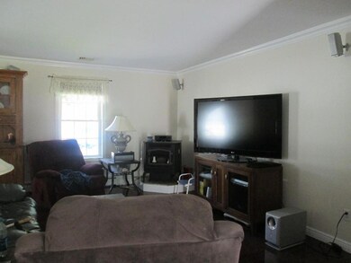 Fully funcional pellet stove creates...