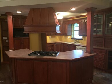 1440 Athabaska St, Eunice, LA 70535 - photo 2