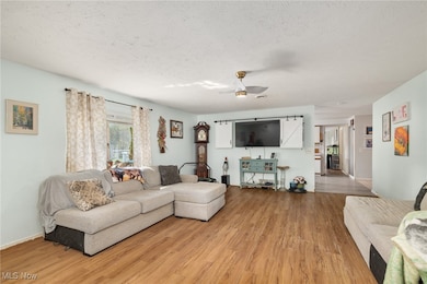 13025 N Boone Rd, Columbia Station, OH 44028 - photo 3