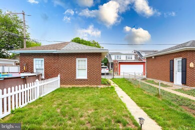 1916 W Washington St, Allentown, PA 18104 - photo 2