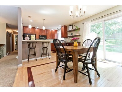 Dining Area & Kitchen