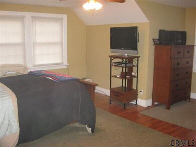 246 Osborne Rd, Albany, NY 12205 - photo 7