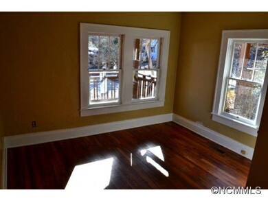 52 Gray St, Asheville, NC 28801 - photo 7