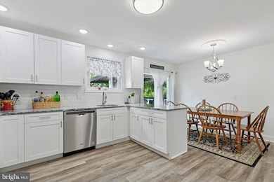 607 Jays Ln, Pottstown, PA 19464 - photo 6