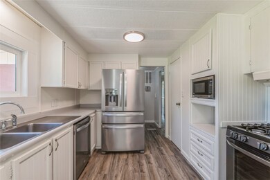 325 S Mountain View Dr, Kalispell, MT 59901 - photo 5