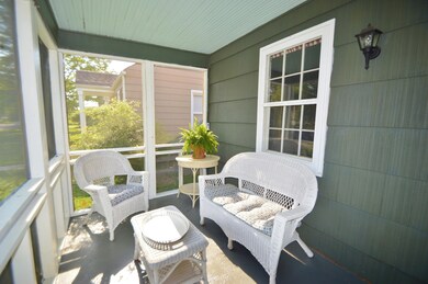 635 E Jeffrey Place, Columbus, OH 43214 - photo 3