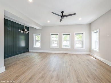 1607 W Waveland Ave unit 1S, Chicago, IL 60613 - photo 4