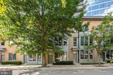 1512 N Scott St unit TH4, Arlington, VA 22209 - photo 2