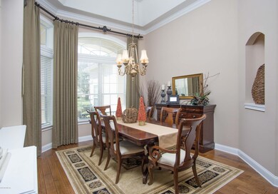 7-Dining RM