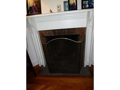 32 Bull St unit A, Newport, RI 02840 - photo 3