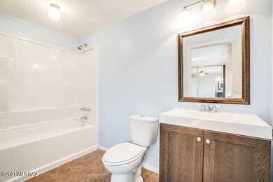 Mango Way - bathroom