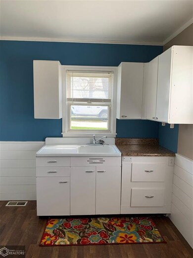 201 N Dewey St, Osceola, IA 50213 - photo 7