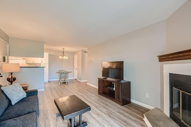 1713 Fulham St unit F, Lauderdale, MN 55113 - photo 3