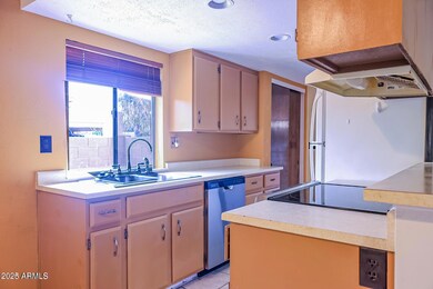 10407 N 11th Place unit 3, Phoenix, AZ 85020 - photo 5