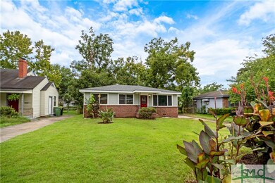 2015 E 41st St, Savannah, GA 31404 - photo 3