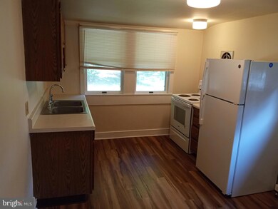 1138 E Schuylkill Rd unit 7, Pottstown, PA 19465 - photo 5