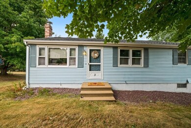 3 Pioneer Valley Dr, Spencer, MA 01562 - photo 5