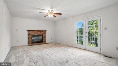 2710 Strongs Ct, Crofton, MD 21114 - photo 7