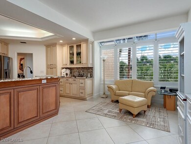 8420 Abbington Cir unit 25, Naples, FL 34108 - photo 3
