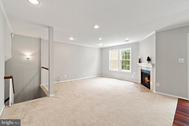 12960B Grays Pointe Rd, Fairfax, VA 22033 - photo 4
