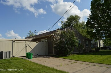 Side driveway