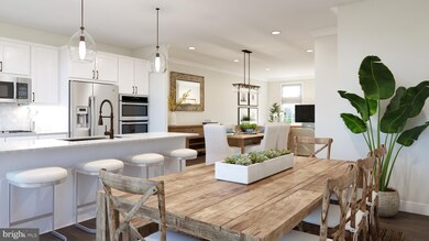 6753 Shire Place unit TIEGAN, Gainesville, VA 20155 - photo 4