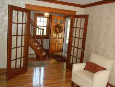 26 Waverly St, Stoneham, MA 02180 - photo 2