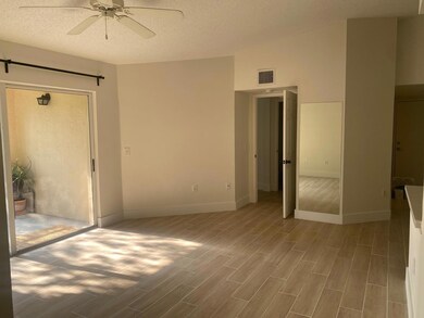 2457 Centergate Dr unit 302, Miramar, FL 33025 - photo 3