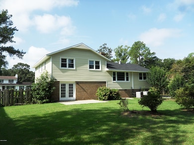 608 Shadowood Dr, Jacksonville, NC 28540 - photo 3