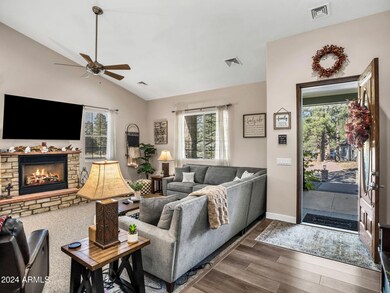 7 - 2921 W Castle Pines Dr