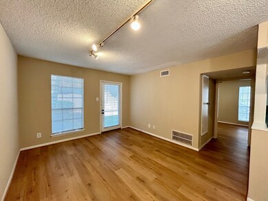 3902 Mandell St unit 5, Houston, TX 77006 - photo 5