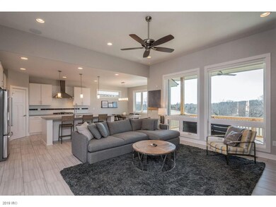 160 91st St, West Des Moines, IA 50266 - photo 5