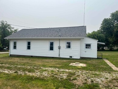 323 N 1st St, Edwardsport, IN 47528 - photo 2