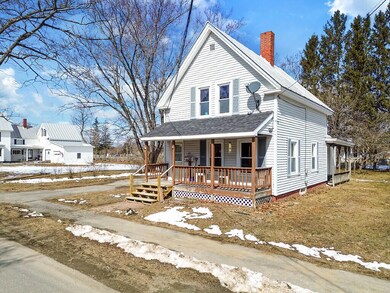 21 Bloomfield St, Skowhegan, ME 04976 - photo 3