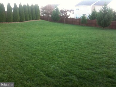 316 Daffodil Ct, Purcellville, VA 20132 - photo 2