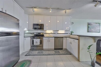 The Galaxy Towers unit 40g, Guttenberg, NJ 07093 - photo 3