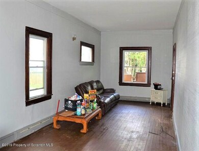 539 E Pine Apt 1 St, Olyphant, PA 18447 - photo 7