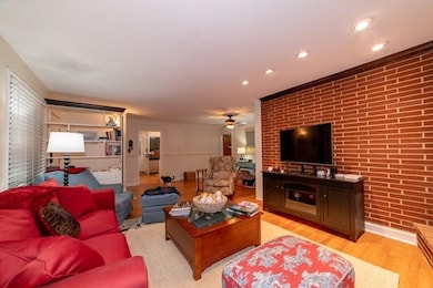 19 Grand View Dr, Radford, VA 24141 - photo 6